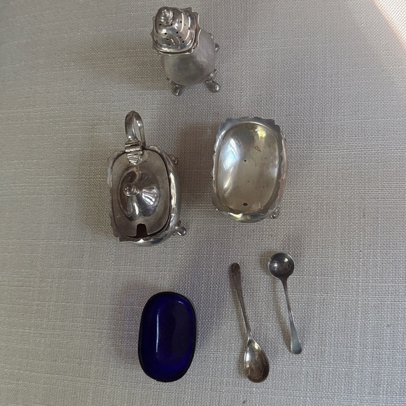 ANTIQUE BOXED SIGNED 5 PIECE MINIATURE CRUET SET - Picture 16 of 16